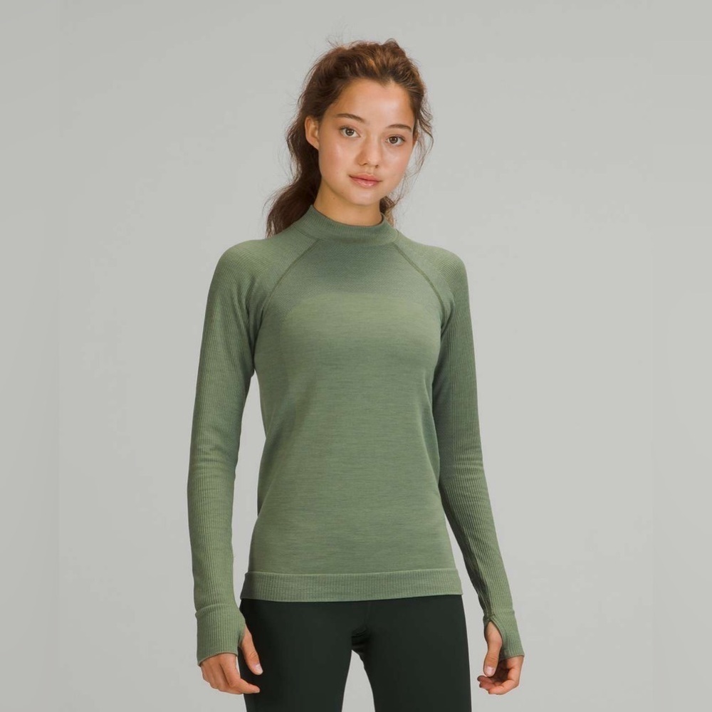 Lululemon Keep the Heat Thermal Long Sleeve Shirt Size Medium